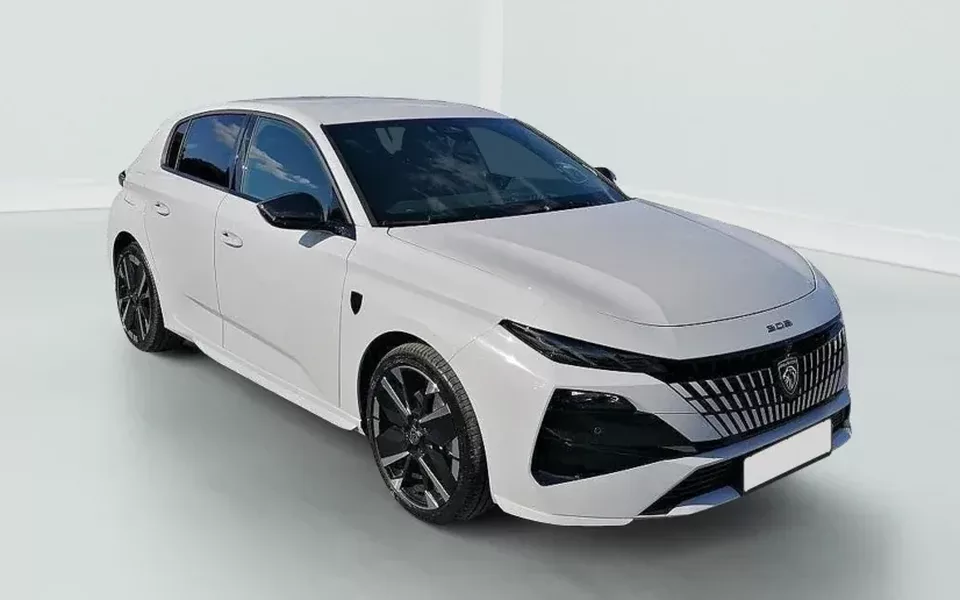 Peugeot 308 Hybrid 145 e-DCS6 GT Zéro km immatriculé