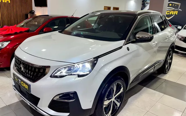 Peugeot 3008 PureTech 130 Stop & Start GPF Crossway