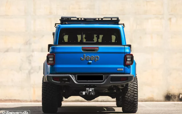 Jeep Gladiator 3.0 CRD Overland AT8