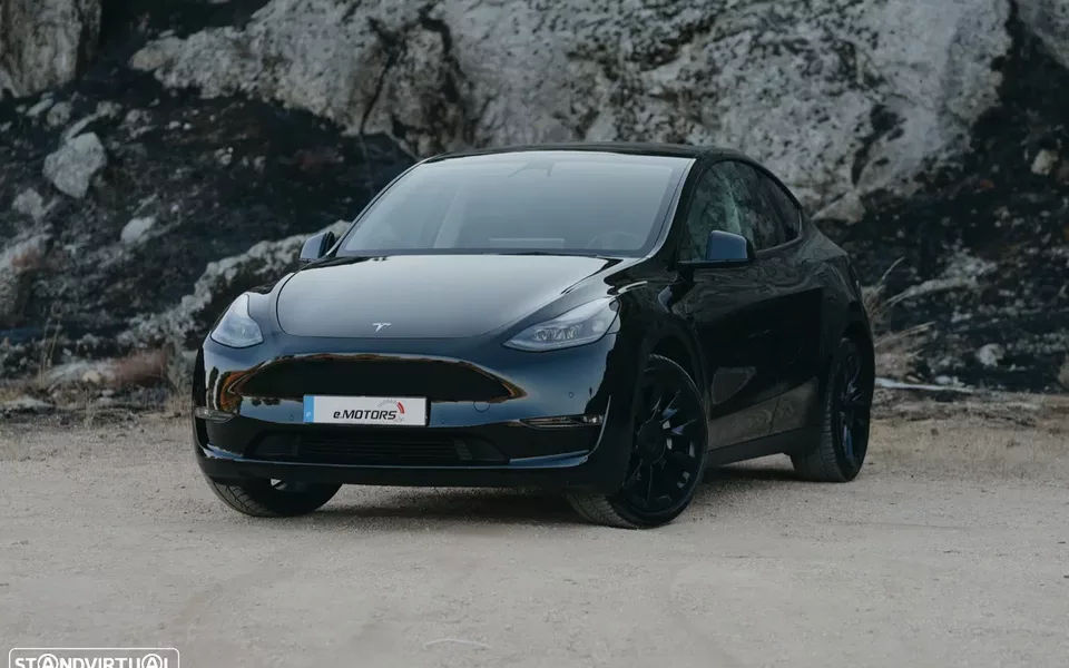 Tesla Model Y Long Range Dual Motor AWD