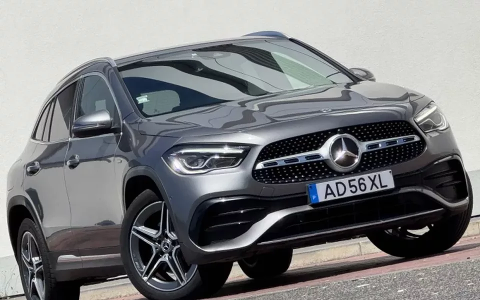 Mercedes-Benz GLA 250 e AMG Line
