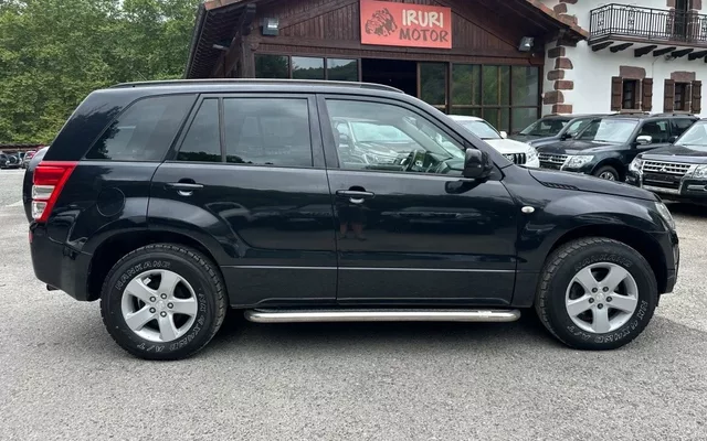 SUZUKI Grand Vitara Grand Vitara 2.0 JLX-A