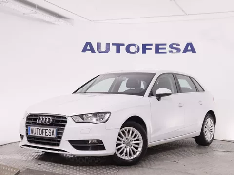 Audi A3 1.4 TFSI SPORTBACK AMBIENTE 125CV 5P # NAVY, PARKTRONIC