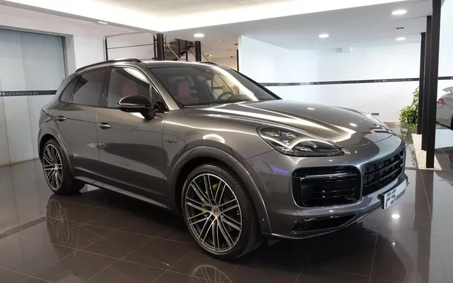 PORSCHE Cayenne Cayenne E-Hybrid Coupé Aut.