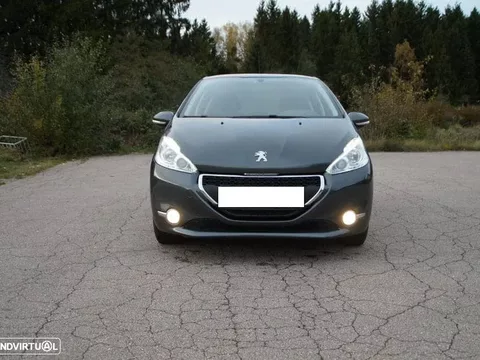 Peugeot 208 1.2 VTi Access