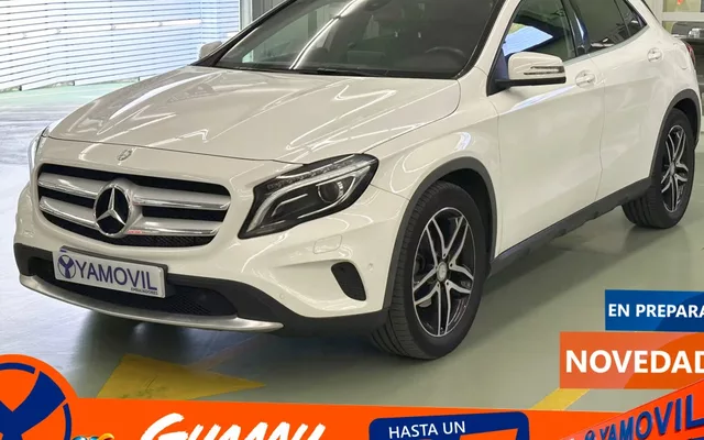 Mercedes-Benz GLA 200 d Urban 100 kW (136 CV)