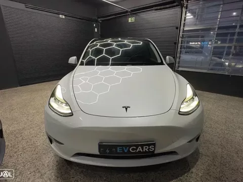 Tesla Model Y Long Range Dual Motor AWD