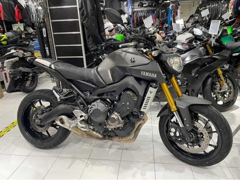 MT09