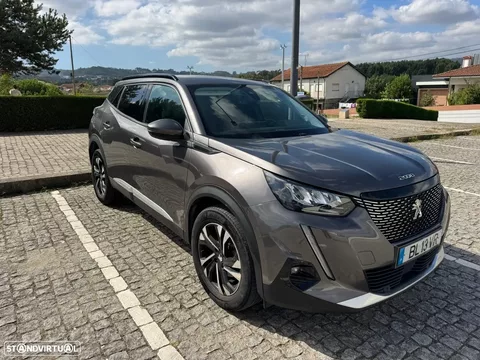 Peugeot 2008 PureTech 130 EAT8 Allure