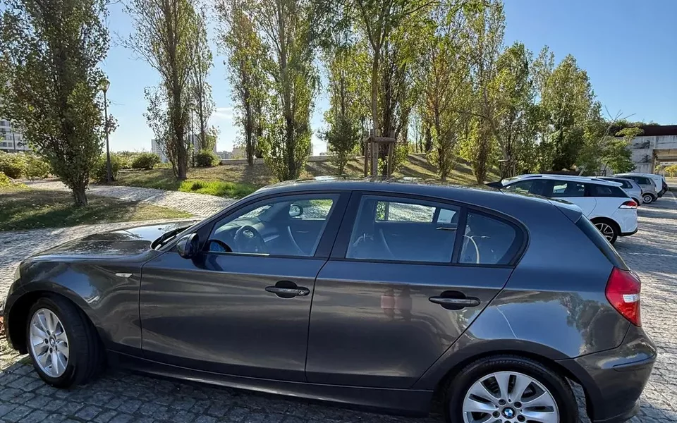 BMW 120