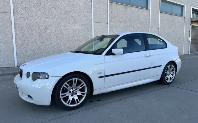 BMW Serie 1 BMW Serie 1 Pequeño Manual de 3 Puertas