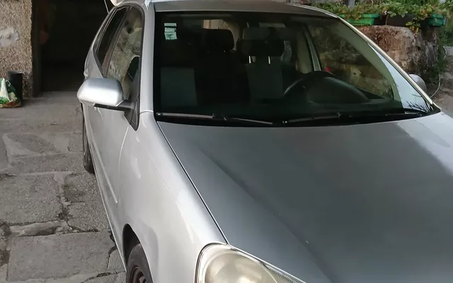 VW Polo