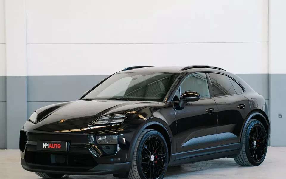 Porsche Macan Electric