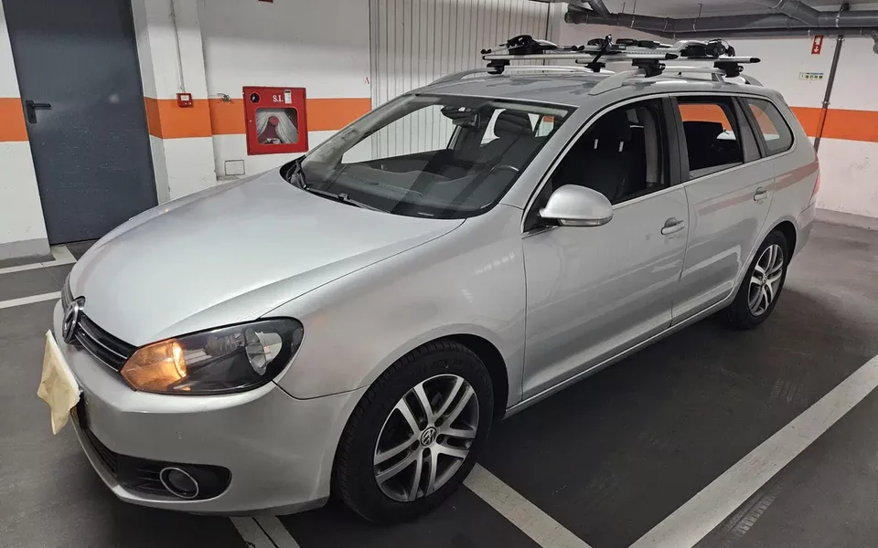 VW Golf Variant 1.6 TDi Confortline