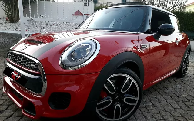 MINI 3 Portas John Cooper Works Auto Desportiva
