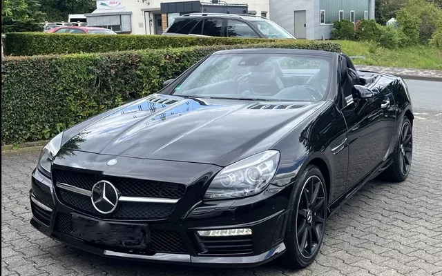 Mercedes-Benz SLK 55 AMG Speedshift 7G-TRONIC