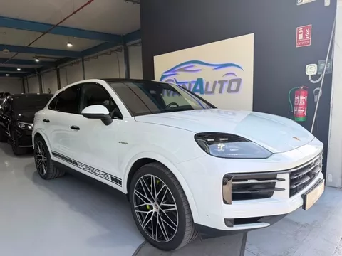 PORSCHE Cayenne Coupe EHybrid - 113990€ en La nucia
