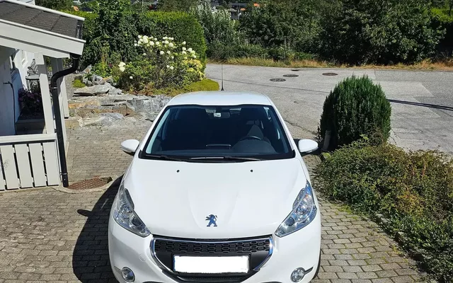 Peugeot 208 1.2 VTi Active