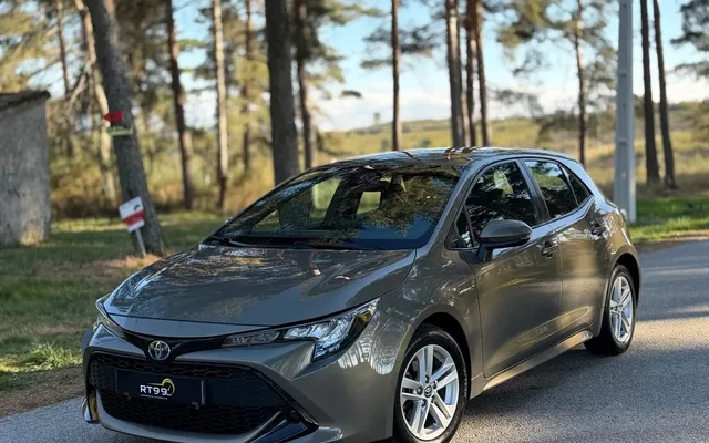 Toyota Corolla 1.8 Hybrid Comfort