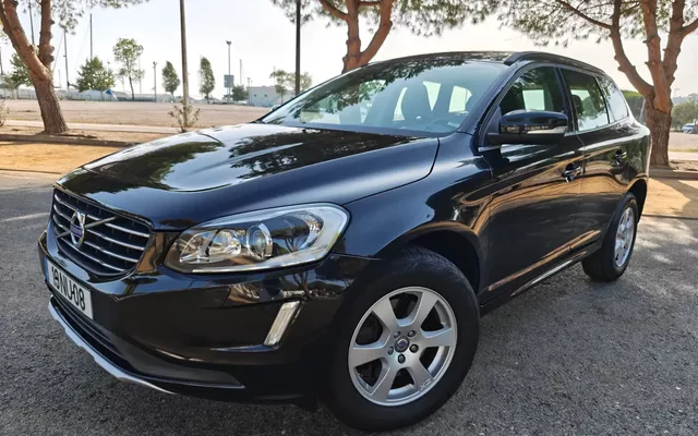 Volvo XC 60 2.0 D4 Momentum Start/Stop