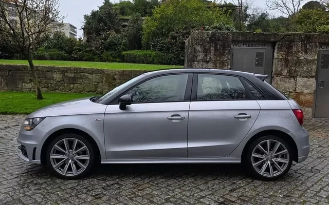 Audi A1 Sportback 1.6 TDI S-line