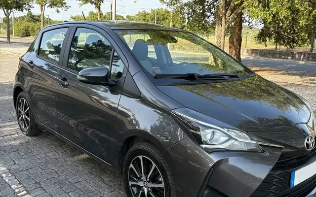 Toyota Yaris 1.0 VVT-i ACtive+AC