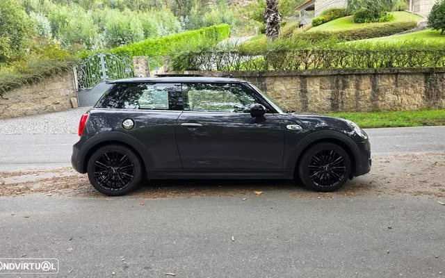 MINI 3 Portas Cooper SD Metropolitan