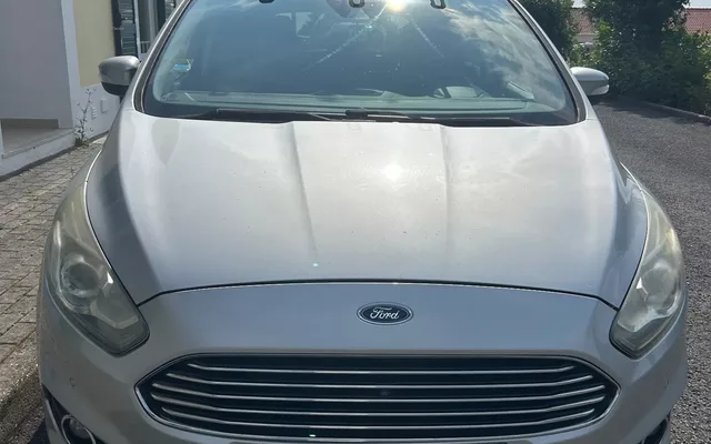 Ford S-Max 2.0 TDCi Titanium