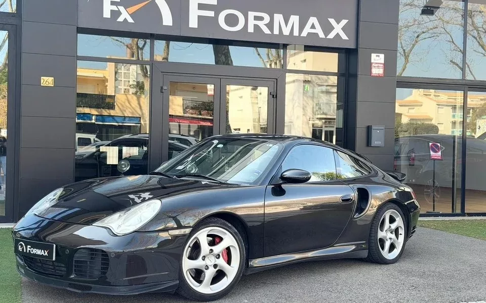 PORSCHE 911 Turbo