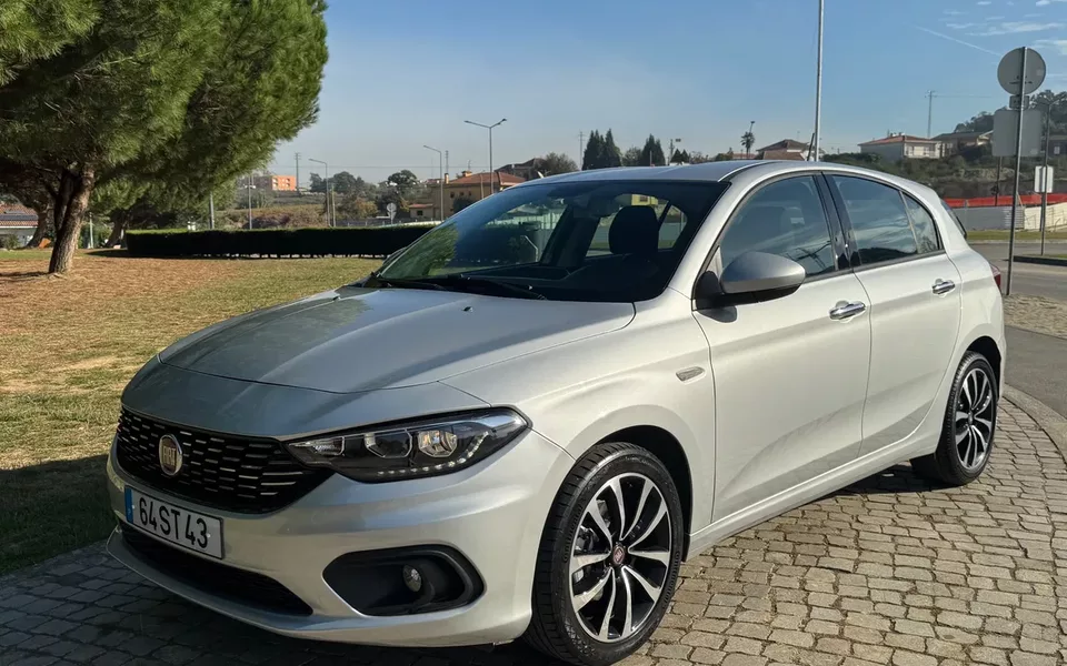 Fiat Tipo 1.3 M-Jet Lounge
