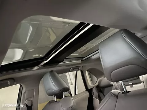 Toyota RAV4 2.5 HDF Exclusive P.Luxury