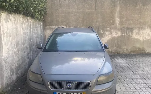 Volvo V50