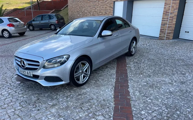 Mercedes-Benz C 200