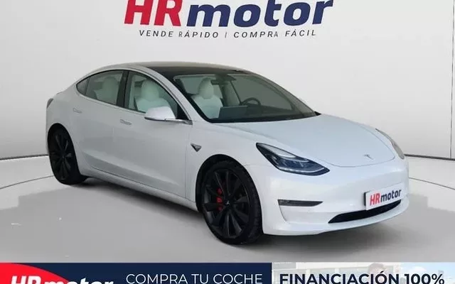 TESLA Model 3 Performance Dual AWD