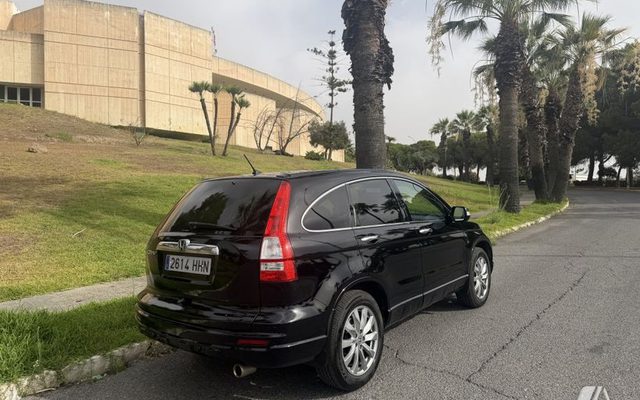 HONDA CR-V CR-V 2.0i-VTEC Luxury Aut.