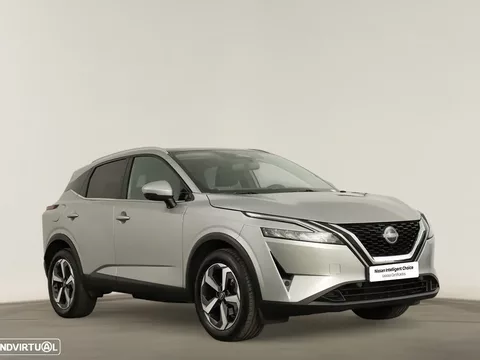 Nissan Qashqai 1.3 DIG-T N-Connecta LED Xtronic
