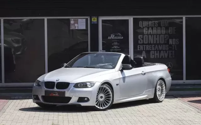 BMW 320