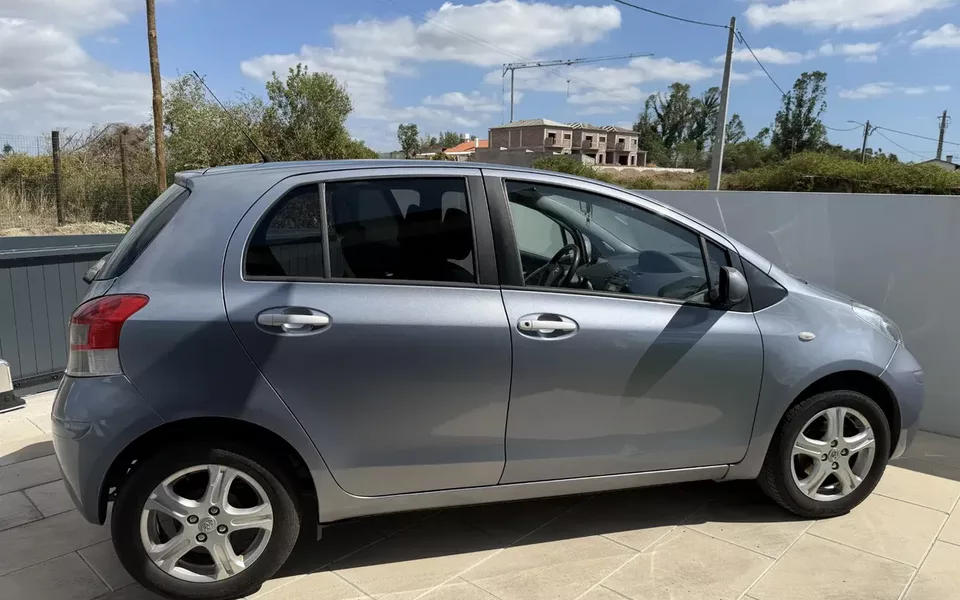 Toyota Yaris 1.33 VVT-i Comfort