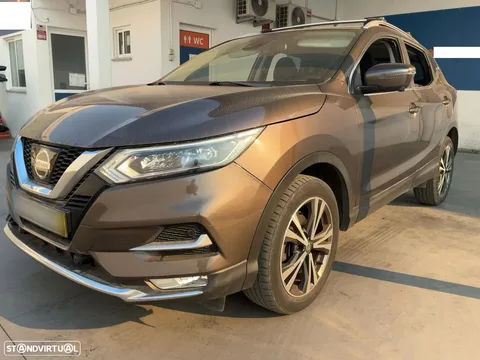 Nissan Qashqai 1.5 dCi N-Connecta 18