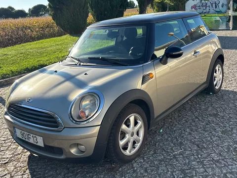 MINI 3 Portas One 1.4