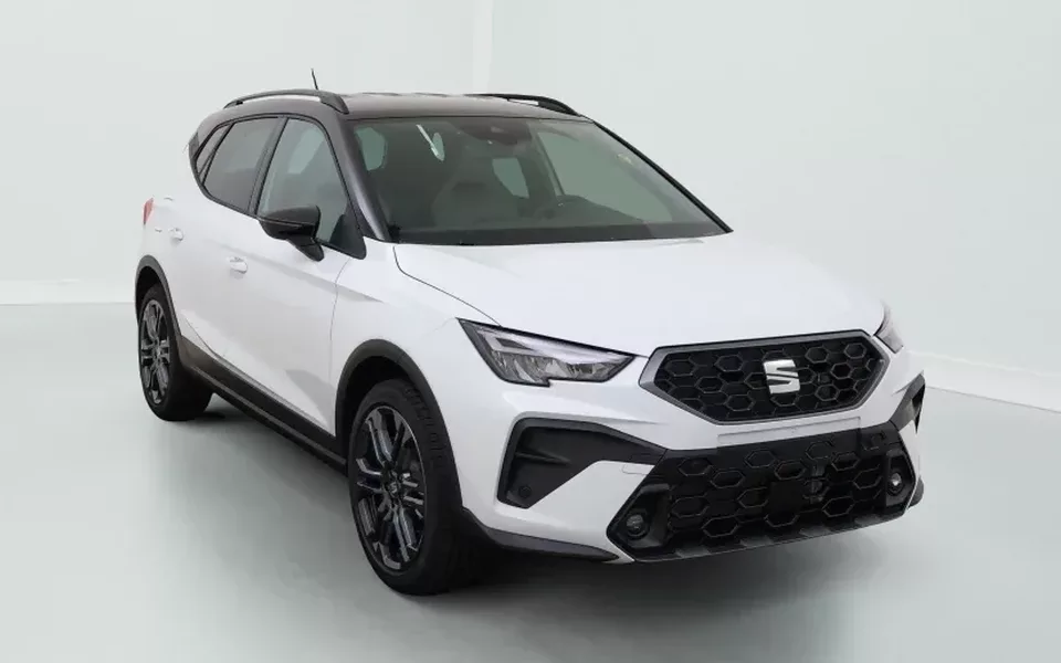 Seat Arona FR Edition 1,0 TSI 115 hp DSG7 Zéro km immatriculé