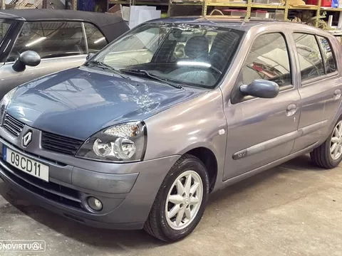 Renault Clio 1.2 16V SE Storia