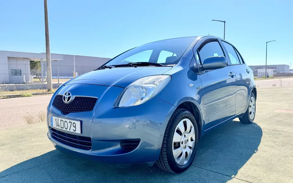 Toyota Yaris 1.4 D-4D Sol AC+VSC