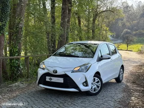 Toyota Yaris 1.0 VVT-i ACtive+AC