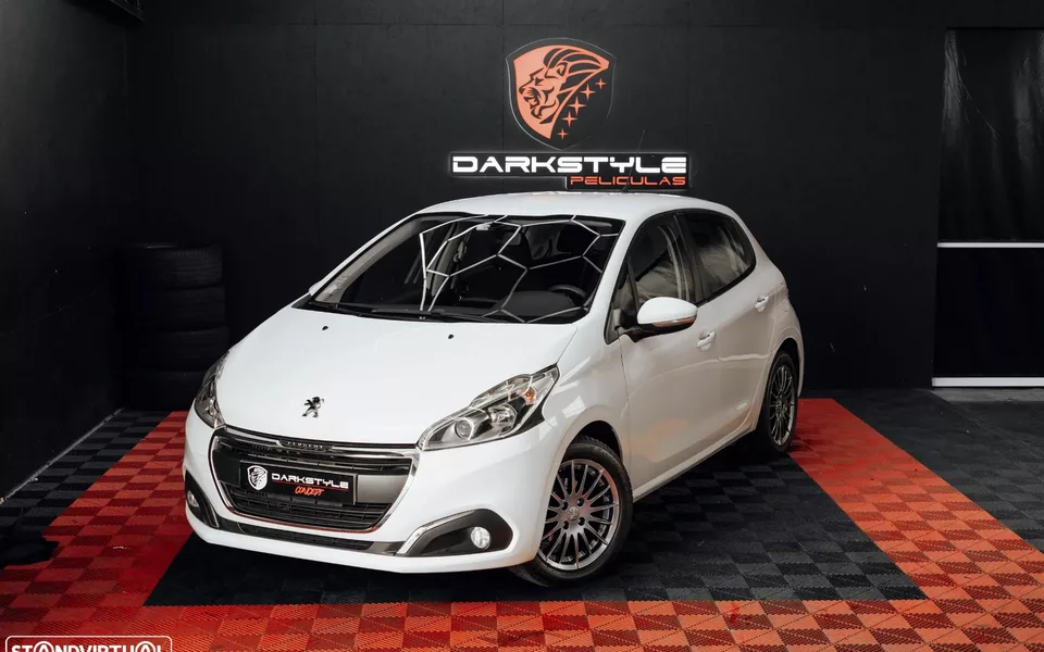 Peugeot 208 1.6 BlueHDi Style