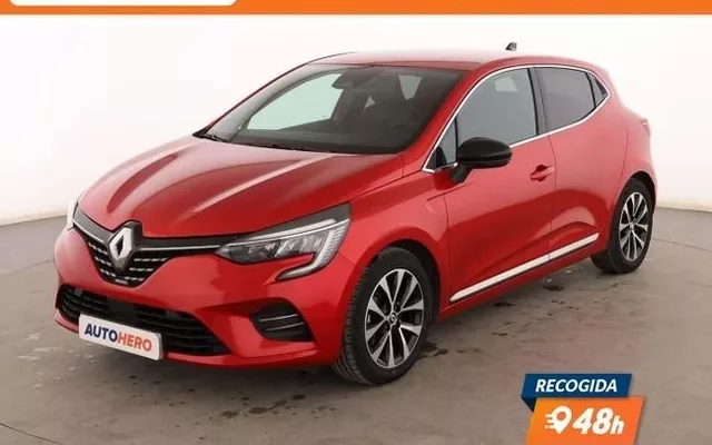 RENAULT Clio 1.6 Hybrid E-Tech Techno