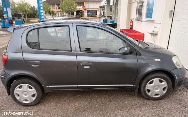 Toyota Yaris 1.0 Rock in Rio