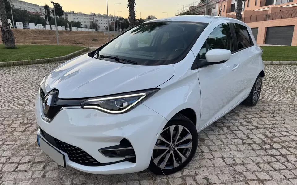 Renault Zoe (c/ Bateria) EV50 135hp Iconic