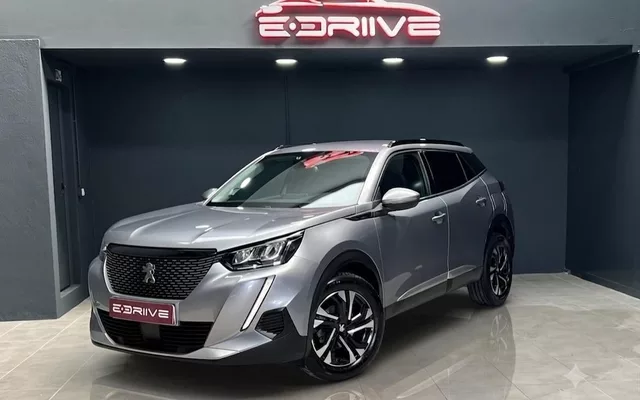 Peugeot 2008 1.2 PureTech Allure