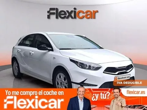 KIA Ceed 1.6 MHEV iMT 100kW (136CV) Drive